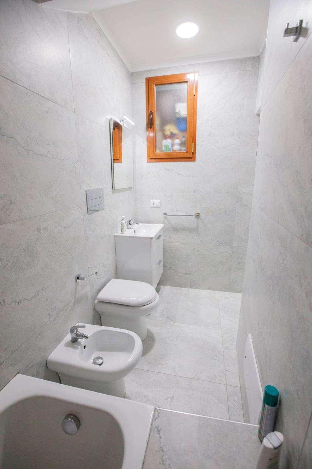 B&B Le Stanze Di Aurora 那不勒斯 外观 照片